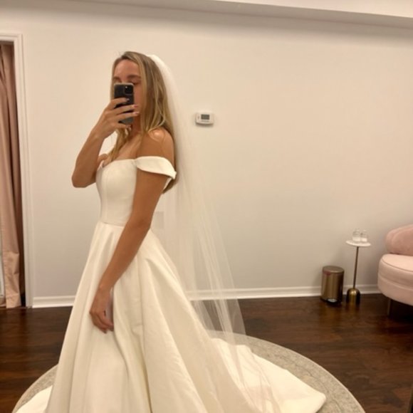 Structured A-line Wedding Gown - Picture 5 of 5